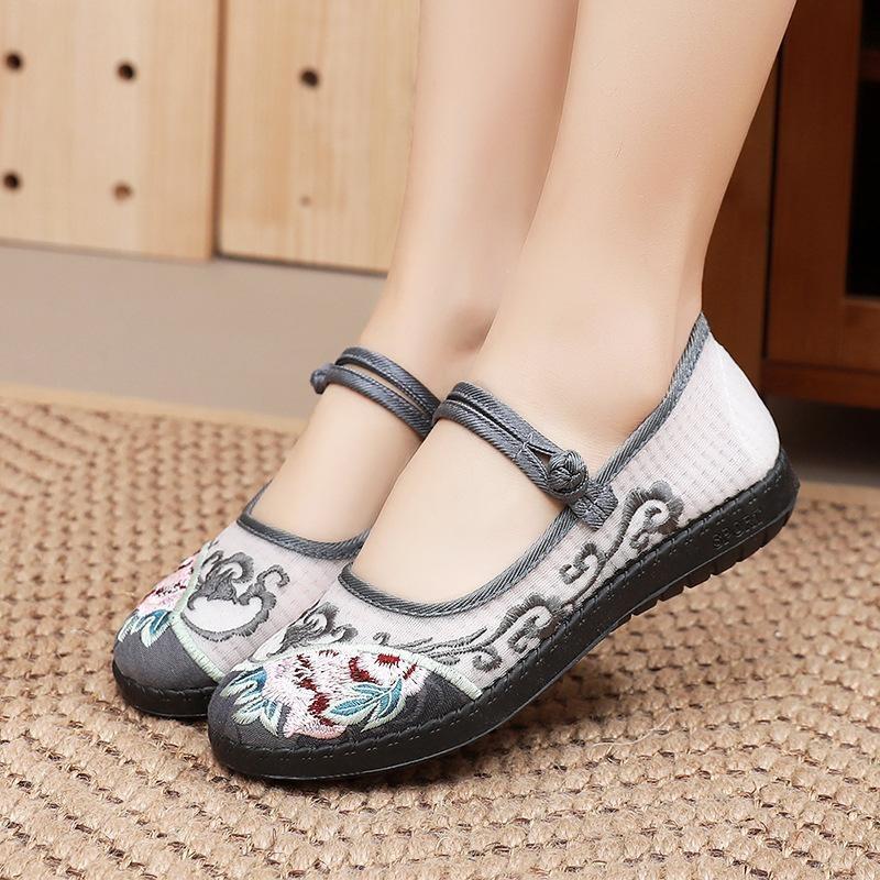 Old Beijing Cloth Shoes Mom's Mesh Shoes Summer Breathable Ancient Style Embroidered Mesh Shoes