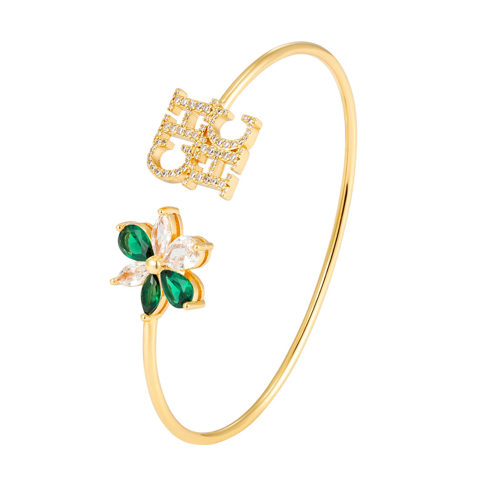 

CHHC Ocean Breeze Starfish Women s Open Bangle - Elegant Thin Band with Gift Box
