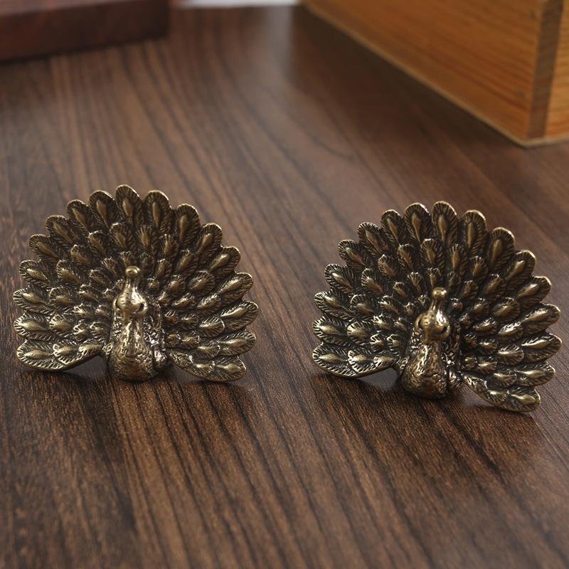 Messingpfau fächert seinen Schleier auf Statue Schreibtischornament Vintage Tierfiguren Miniaturen Dekoration Handwerk Heimdekoration