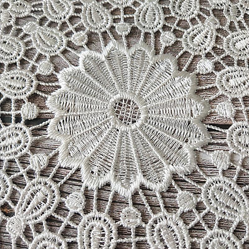 1PC Lace Round White Embroidery Table Place Mat Dining Pad Cloth Drink Placemat Cup Mug Dinner Tea Coaster Glass Doily Kitchen