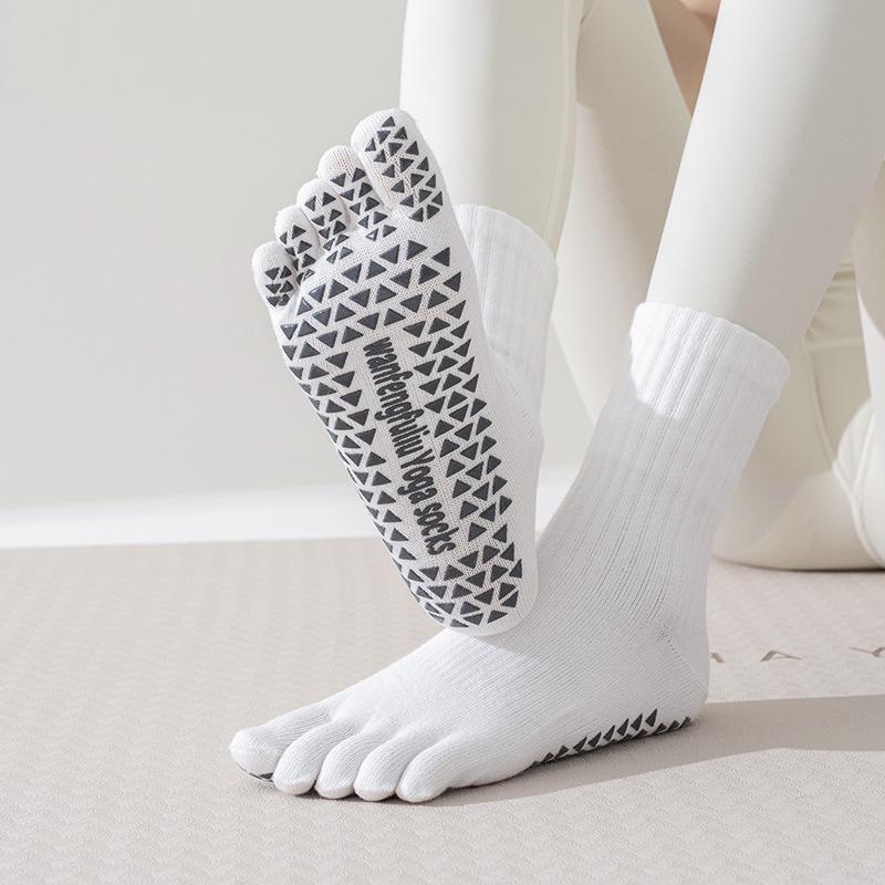 Women's Anti-Slip Yoga Toe Socks, Mid-Calf To Over-the-Knee Pilates and Fitness Socks