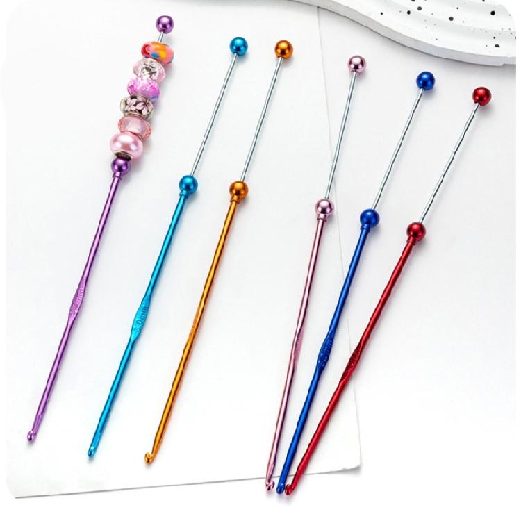 5 Pieces Metal Crochet Needle Beads Crochet Hook Set Metal Knitting Needle Crochet Accessories for Handicrafts