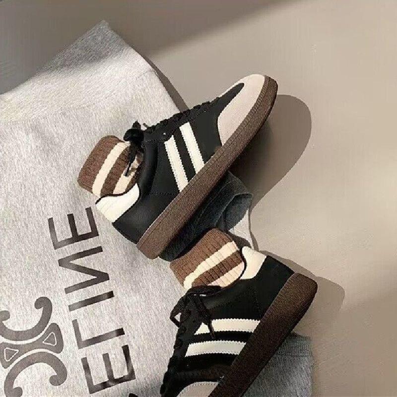 

Spring new German training shoes women s retro flat-soled white shoes soft-soled sports and leisure board shoes trendy Forrest Gump shoes 42