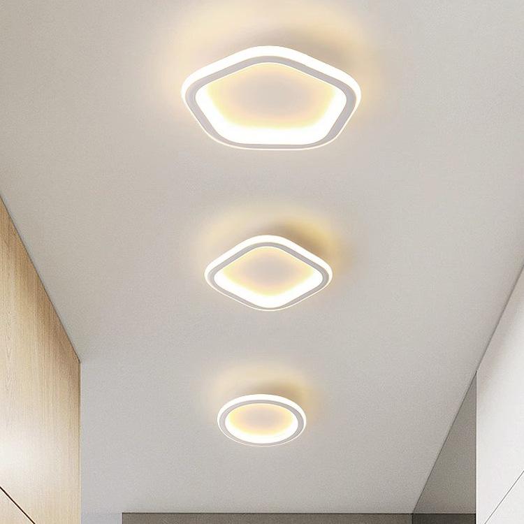 Nordic Corridor & Entrance Lights: Modern Ceiling Lights for Cloakrooms & Balconies