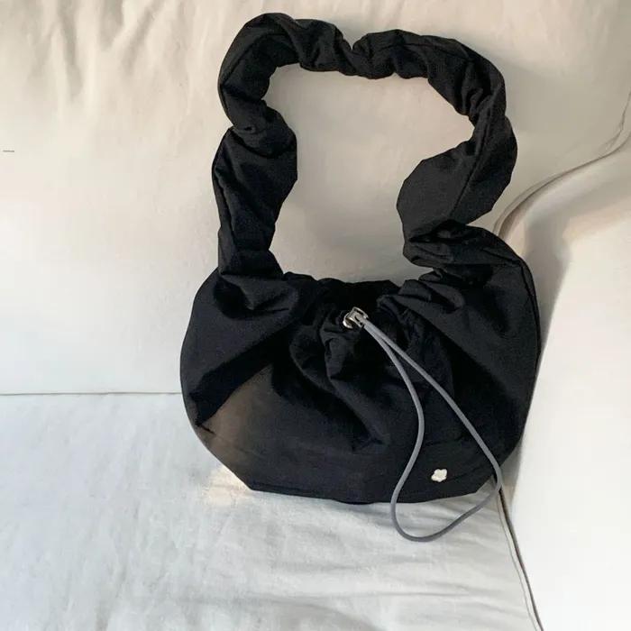 Borsa shell