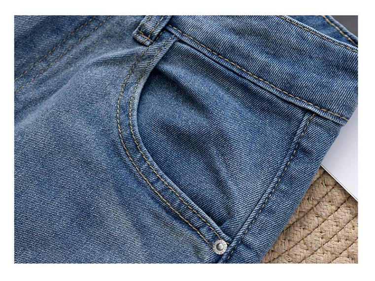 2025 New Chinese Style Embroidered High-Waist Wide-Leg Petite Jeans