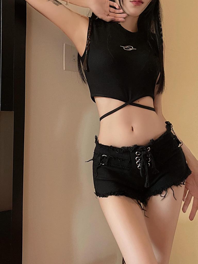 Summer 2024: European American Fashion Low-Waist Ripped Women's Denim Shorts