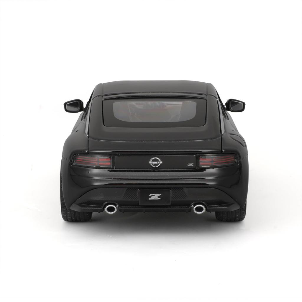 Maisto 1/24 Scale Nissan Z 2023 Black Diecast Model Car (Finished Product) 32904 BK