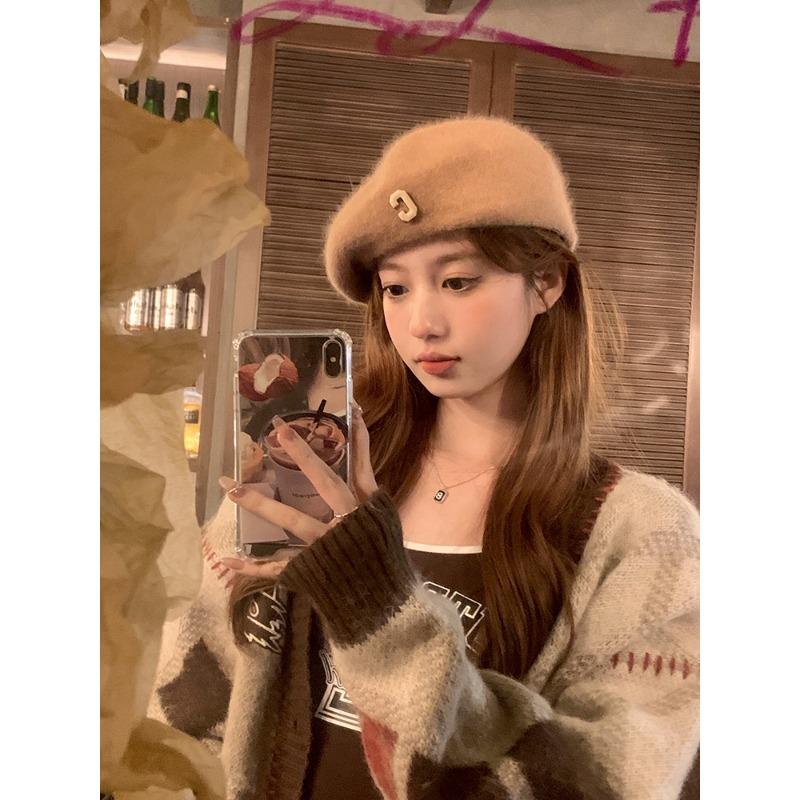 

Rabbit Plush Letter C Beret British Painter Hat Women s Autumn and Winter Korean Versatile Face Showing Little Bey Hat Adjustable