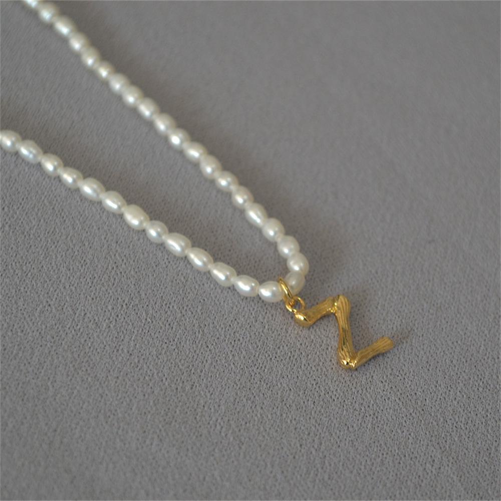 French Vintage Oval Artificial Pearl Chain Necklace For Women Fashion Boho Gold-plate Metal Tree Texture Letter Pendant Jewelry