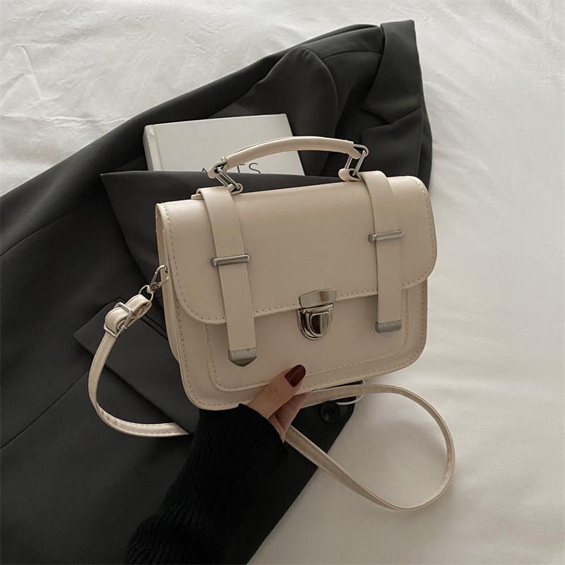 Trendy Korean Vintage Small Square Bag Stylish Minimalist Design For Autumn Fashion
