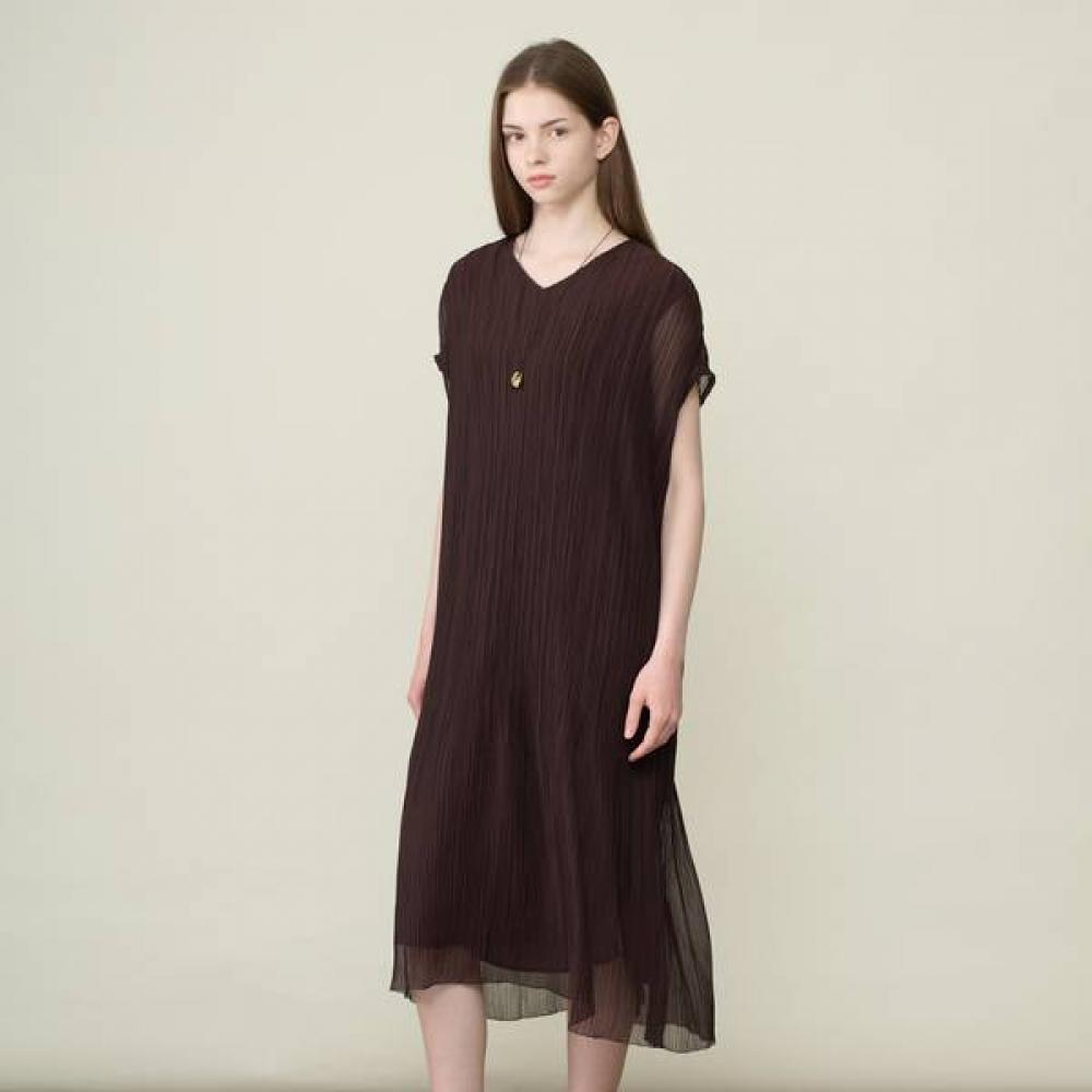 BCBG Pleated Necklace Dress B6m5o637