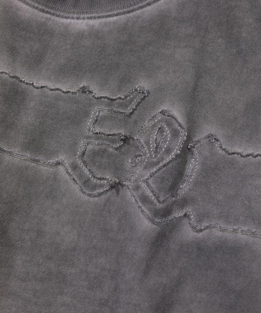 EPISODE UNTITLED Crop Luna Washed Signature Applique T-Shirt_Cocoa Gray