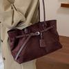 Underarm Bag  Vintage Style Handbag with Large Capacity for Commuting