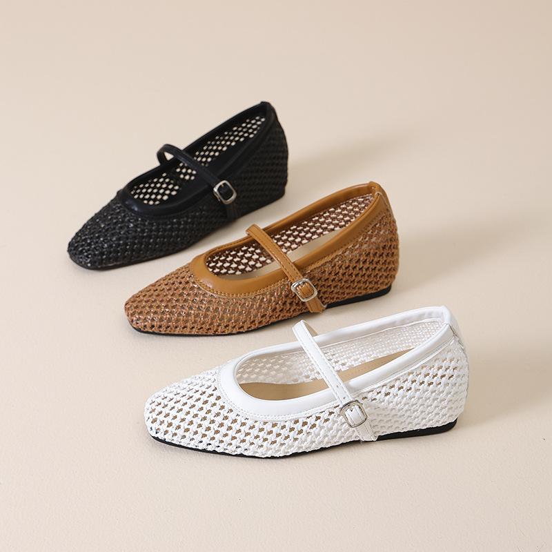 French Flat Bottom Inner Height Increase Mary Jane Shoes Women's Summer 2025 New One-word Belt Hollow Woven Single Shoes