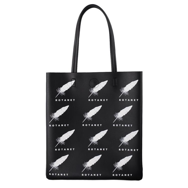 

Stylish and simple women s bag shoulder bag cute animal student PU handbag, available