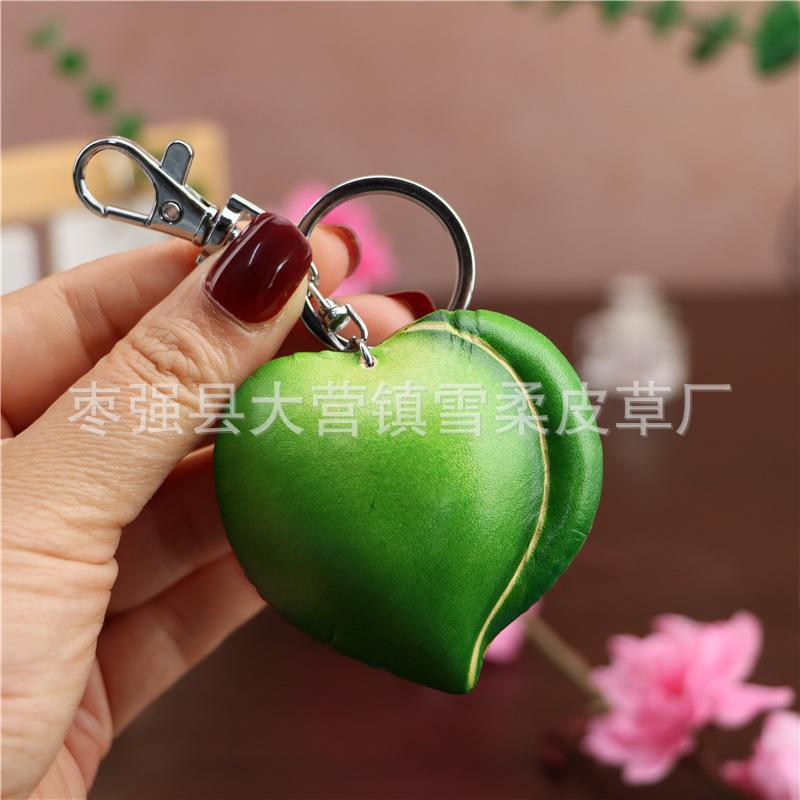 First Layer Cowhide Peach Keychain Pendant, Locomotive Car Key Chain Accessories Peach Pendant, Cute Trendy