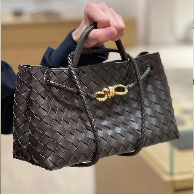 Niche Design New Style Metal Rope Buckle Genuine Leather Woven Tote Bag One-shoulder Portable Large-capacity Retro Women's