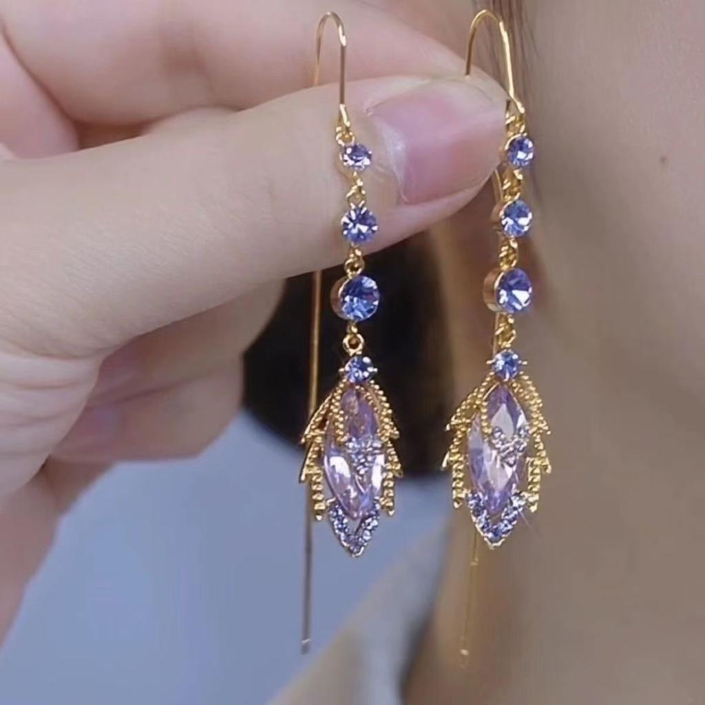 High-End Light Luxury Style Niche Gold Leaf Ear Buckles Women'S Purple Earrings Temperament Flash Diamond Earrings Ear Jewelry