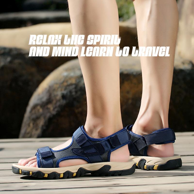 Heißer Verkauf Herren Sommer Sandalen Strand Leder Atmungsaktiv für Herren Sandalen Outdoor Sport Retro Leichte Sandalen Übergröße 38-47