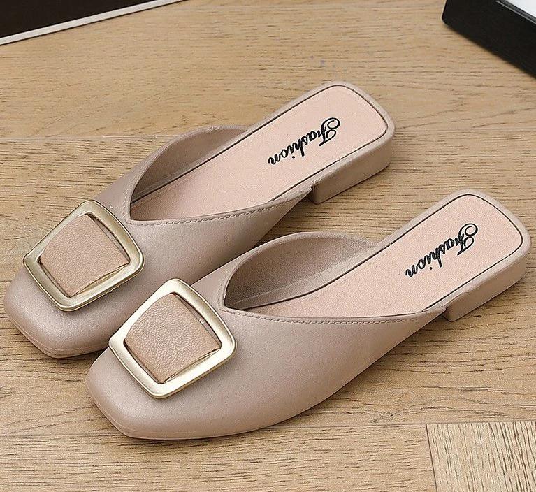 Fashion Low Heel Indoor Leather Women's Slippers and Ladies Sandals Outside Shoes Soft Job Slides Pearl Mules Natural Skin Footwear Pvc