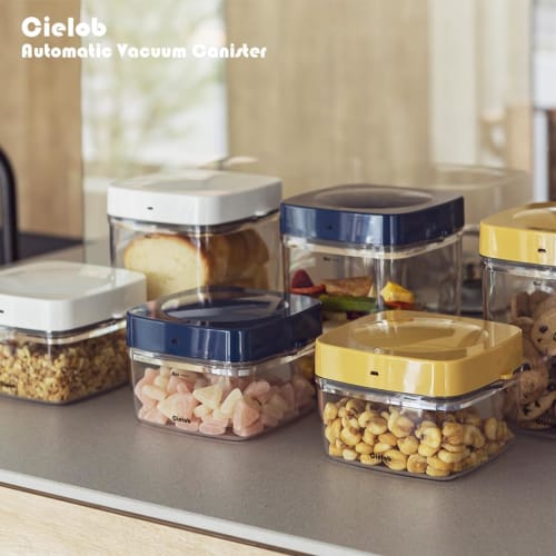 Cielob Automatic Vacuum Canister, Square, Food Storage Container (2.5L, Green)