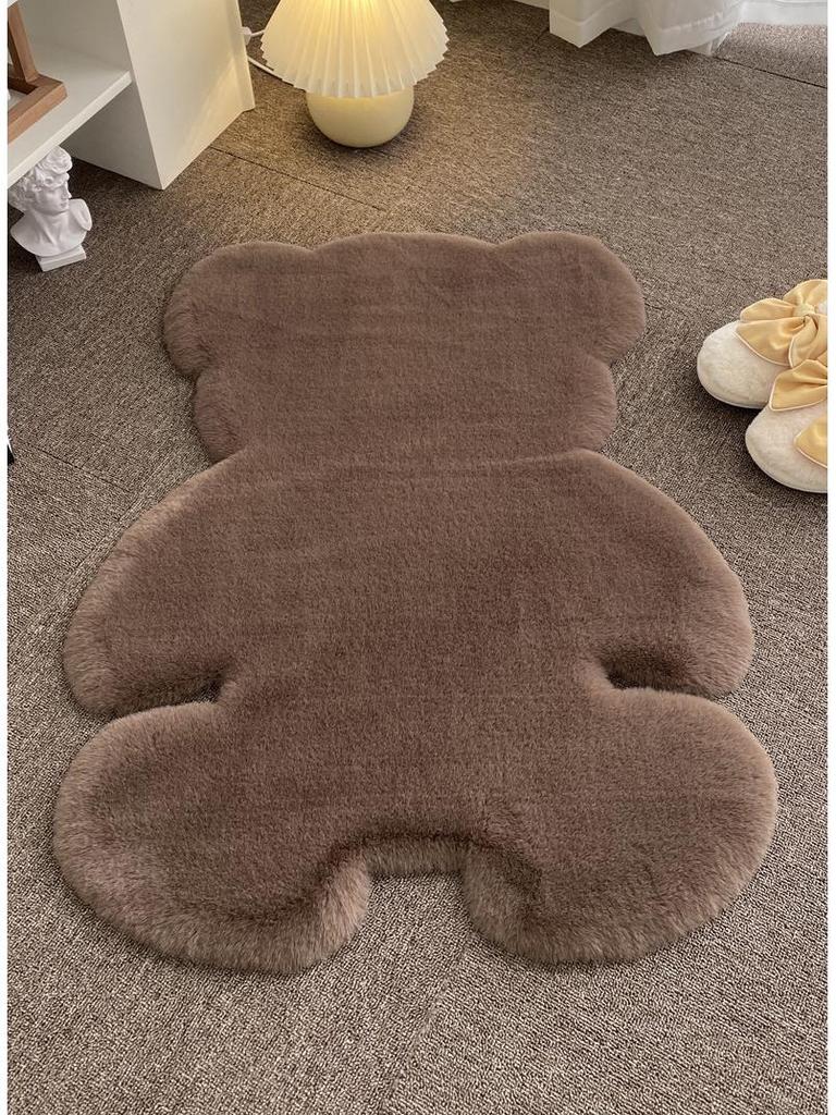 Cute Bear Plush Decorative Rug for Kids' Room Renovation