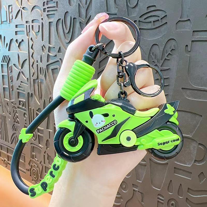 Kreativer Cooler Lokomotiv-Schlüsselanhänger Cartoon Lokomotiv-Puppenanhänger Paar Schultasche Kleiner Anhänger Exquisite Puppe