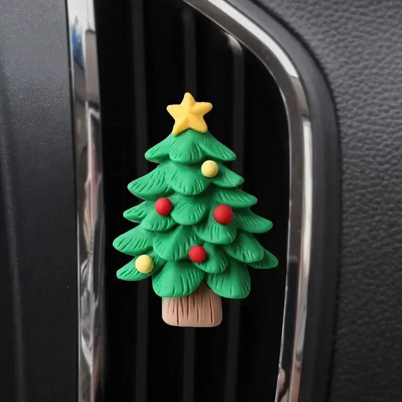 

3D Christmas Car Air Outlet Fragrance Clip, Santa Claus Elk Bell Resin Aromatherapy Clip, Auto Interior Decoration Accessories