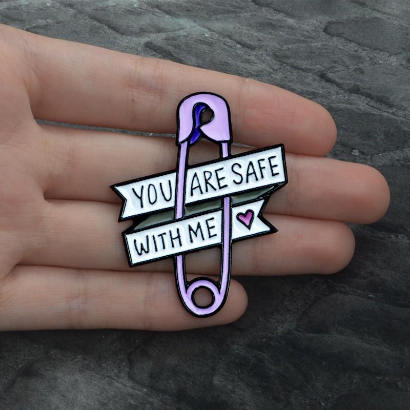 Minimalist Cartoon Trendy Ins Style Purple Letter Brooch Creative Unique Geometric Accessory Pin