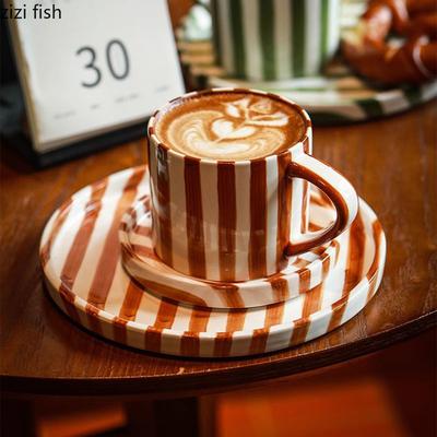 Retro handbemalte gestreifte Keramiktasse Bürokaffeetasse Getränkemilchtasse gestreifter Speiseteller Haushaltswassertasse Paartasse