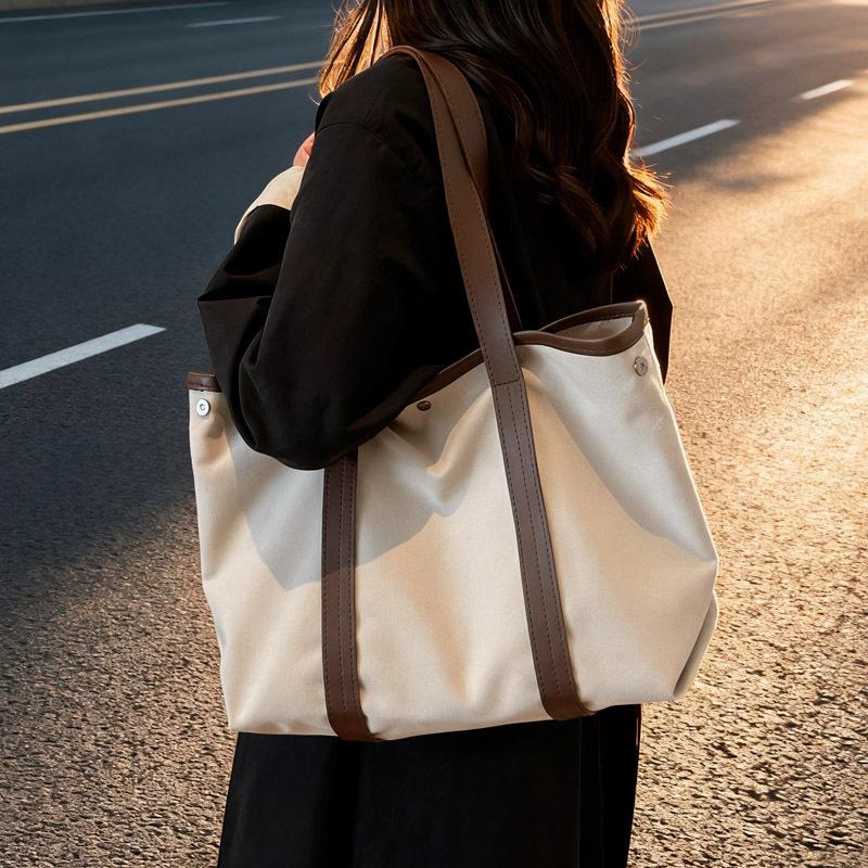New Large Capacity Canvas Top Handle Bag Women Fashi Shoulder Bag Ins Commuter Comfortable and Versatile Texture Storage Bag