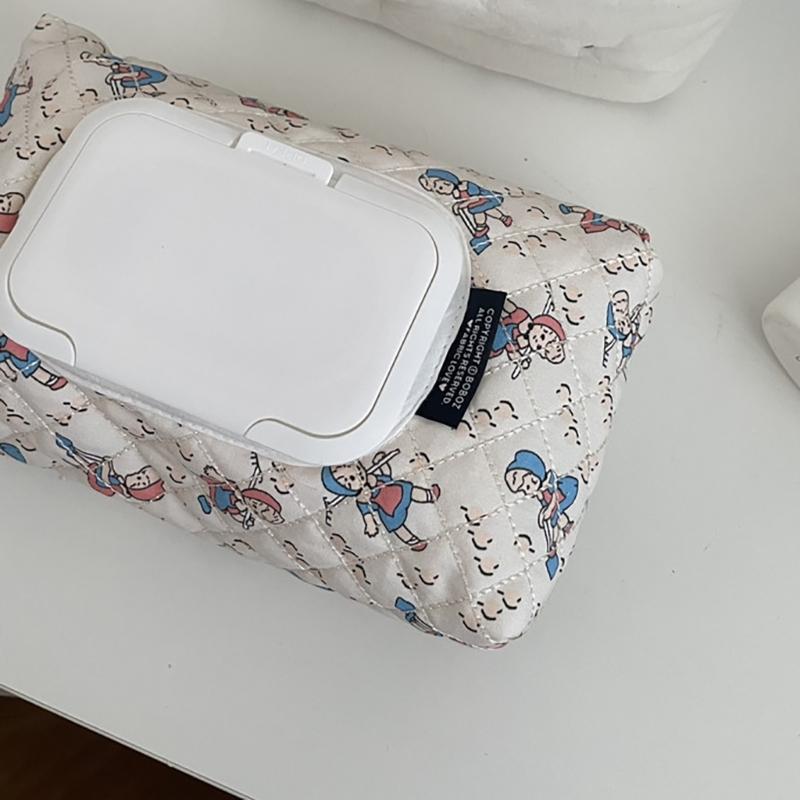 Wipes Case Quilted Baby Wipes Dispenser Dustproof Wipe Holder Printed Pattern Wipes Box Baby Wipe Case Keep Wipe Wet
