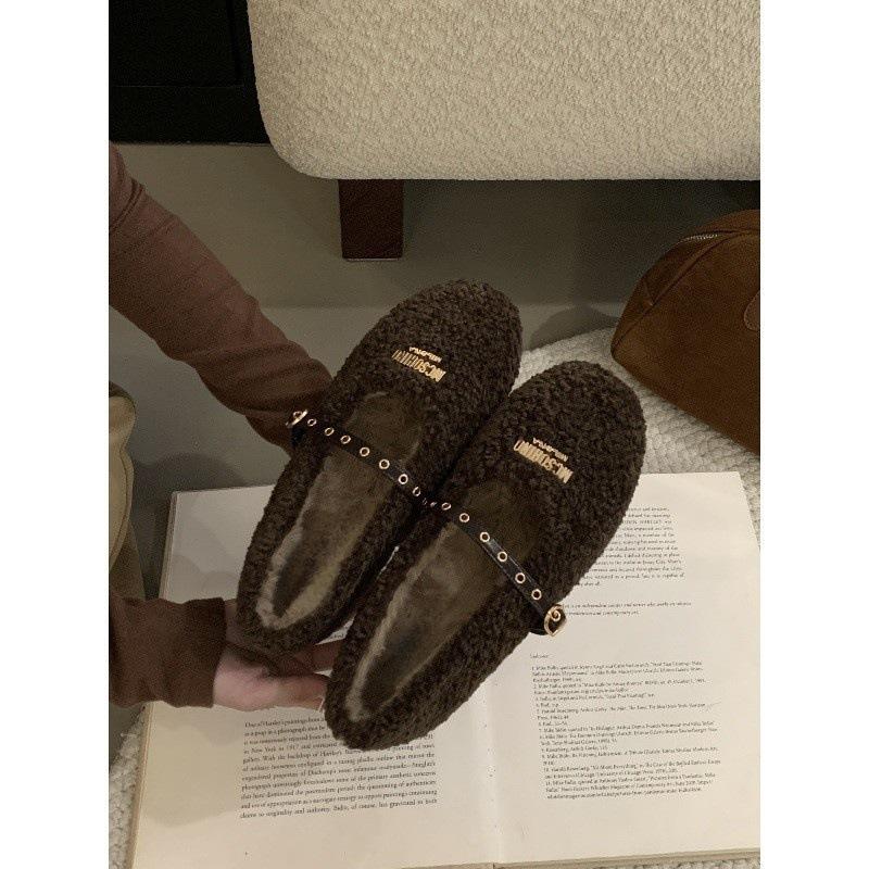 Autumn and Winter Retro Flat Soft-soled Fluffy Shoes Women Wear Autumn and Winter Velvet Cotton Shoes Mary Jane Shoes