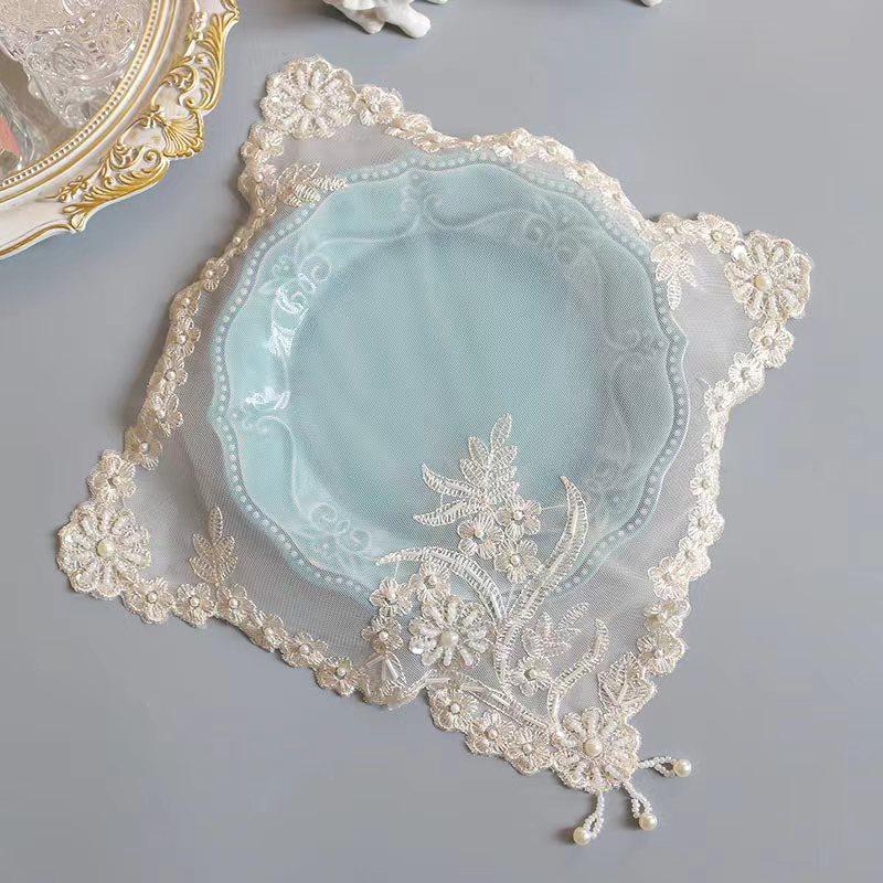 

ТОП бежевые бусины вышивка цветами настольная салфетка подставка ткань Свадьба Рождество подставка под тарелку кухня Настольное украшение и аксессуары для дома square 28cm