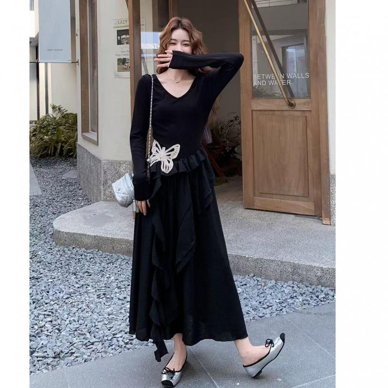 Early autumn long-sleeved waist dress children's new models are popular this year, butterfly skirt irregular long dress