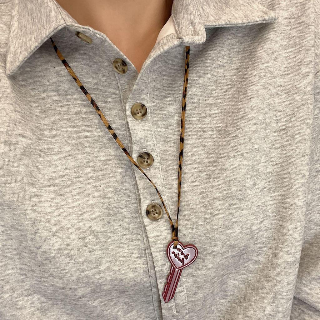 Red Floral Heart Necklace for Women - High-End 2024 Korean Fashion Sweater Chain for Autumn/Winter