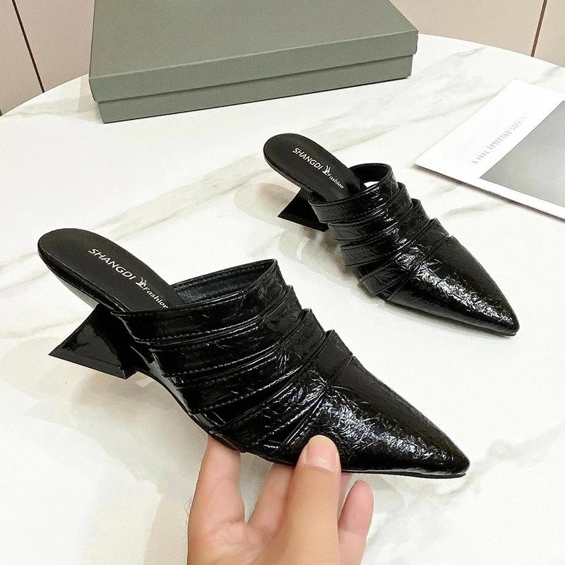 Fashion Fashionable Retro Versatile Thick Kitten Heel Fashion Baotou Half Slippers Women Wear Pointed Toe Cool Mopping in Autumn