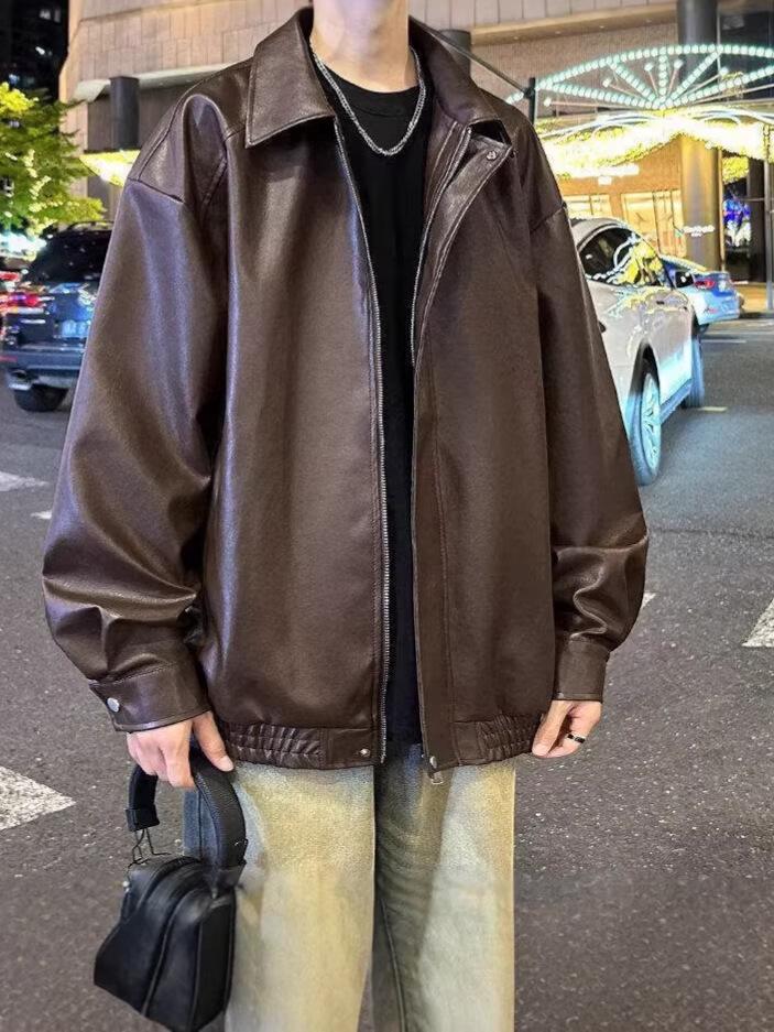 Men's PU Leather Jacket: Shiny, Retro Black Motorcycle Style for Autumn/Winter.