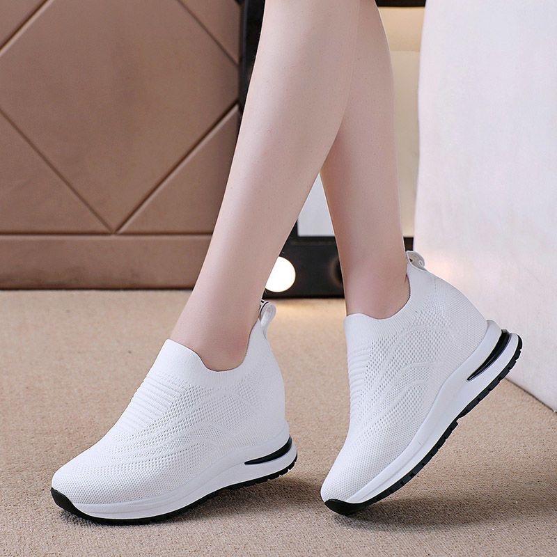 2025 Women's Thick Soled Sports Shoes Spring New Mesh Breathable Casual Shoes Fashionable Height Increasing Travel Shoes