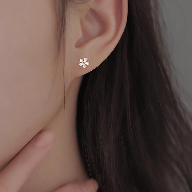 S925 Silver Needle Mini Flower Earrings, Diamond Earrings, Small Ear Bone Studs