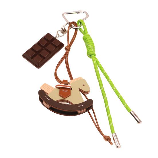 Nyckelring Hänge Hästform Flätat Rep Justerbar Längd Nyckelring med Imitationsläder Metallkrokar Dekorativ Presenttillbehör