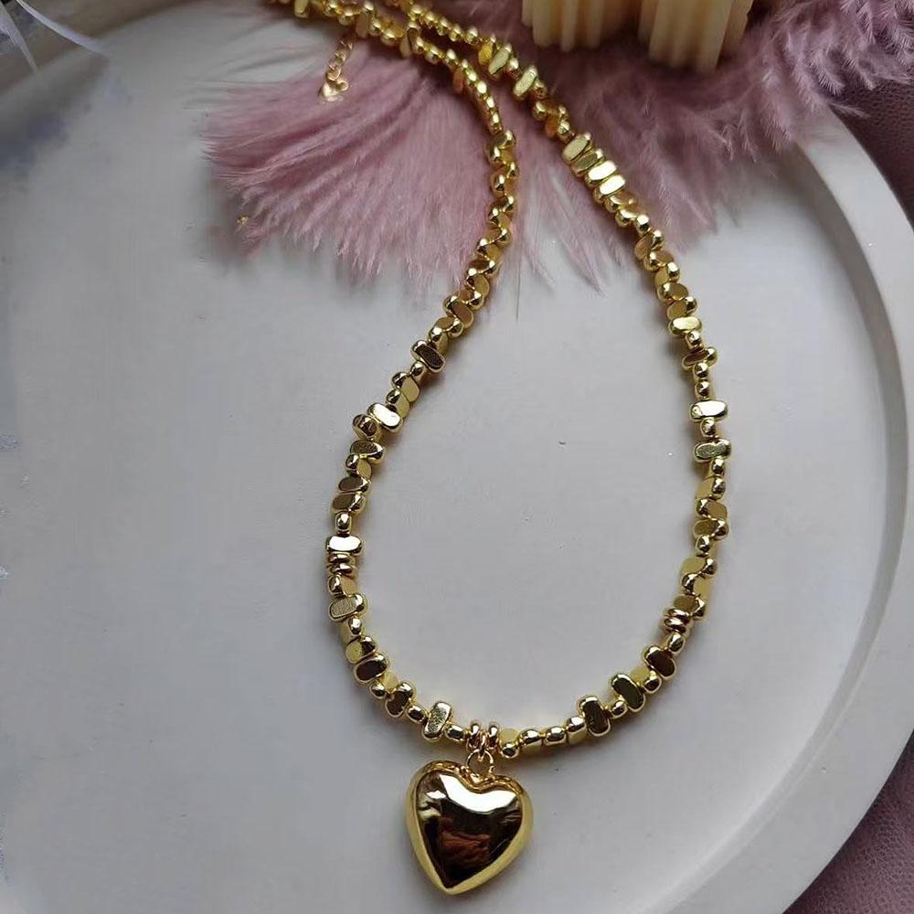 

Elegant Imitation Irregular CCB Beads Chain Heart Pendant Necklace For Women Choker Dinner Party Valentine s Jewelry N0489