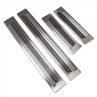 Accessori per abitacolo auto – Modanature per interni auto