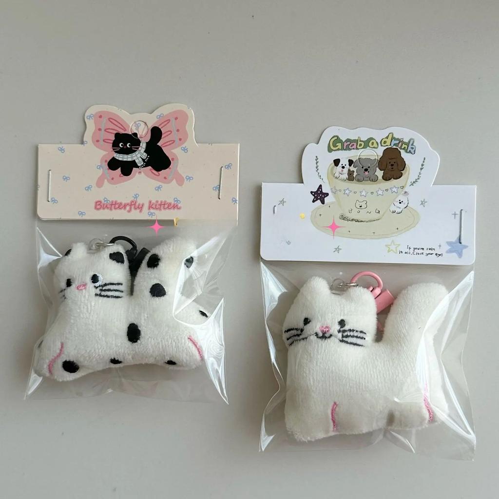 Cute Plush White Cat Keychain Kawaii Kitten Pendant for Girls Pen Bag Backpack Decoration Friends Couples Gift Party Favors