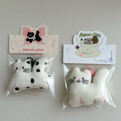 Roztomilý plyšový bílý kočičí přívěsek na klíče Kawaii kotě přívěsek pro dívky pero taška batoh dekorace přátelé páry dárek párty laskavosti