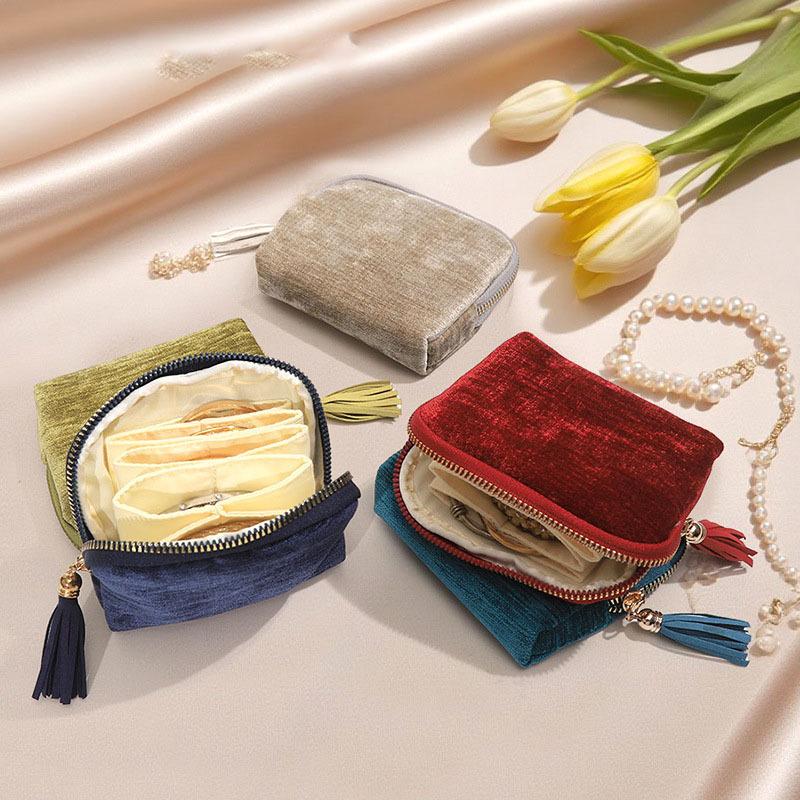Women's Travel Flannelette Zipper Pouch Portable Modern Luxury Jewelry Packaging Bag Necklace Ring Storage Container