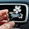 4-piece Daisy Flower Vent Clip Car Air Freshener Charm Color Car Interior Accessories for Girls Ladies