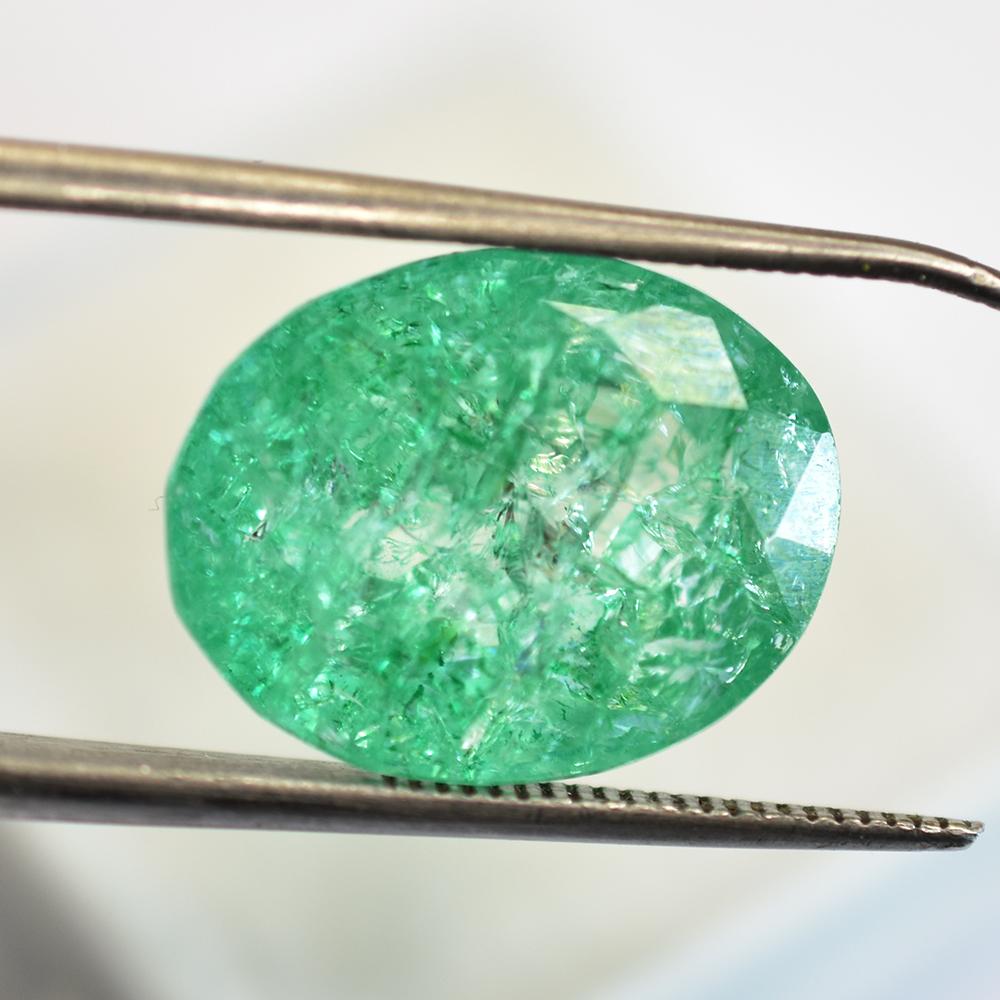 13 Ct Oval shape Natural Green Emerald Loose Gemstone For Housewarming