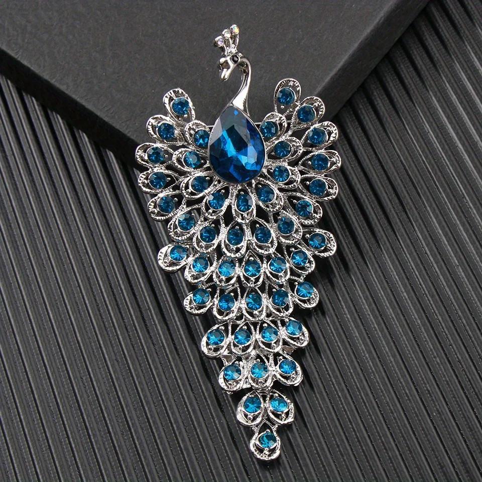 Creative Peacock Animal Brooch for Women Banquet Party Pin Gift